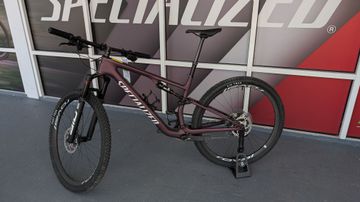 Used Specialized Epic 8 Expert 2026 2026 Mountainbike, Red — image 2 of 5