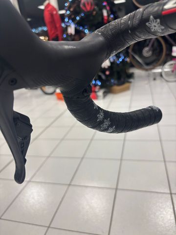 Used Look 795 Shimano Ultegra Di2 2026 Road & Gravel, White — image 3 of 5