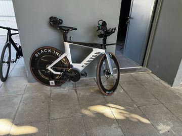 Brugt Canyon Speedmax CF SLX 8 Di2 2024 2024 Road & Gravel — billede 5 af 9