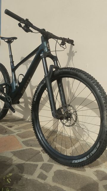 Used Scott Spark 930 2023 2023 Mountainbike, Green, 29 — image 2 of 5