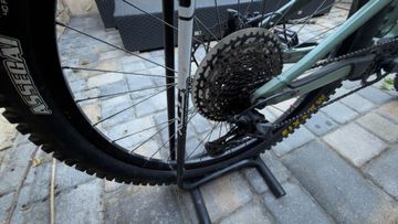 Gebrauchtes Focus THRON² 6.8 2020 2020 Mountainbike, Grün, 29 — Bild 6 von 7