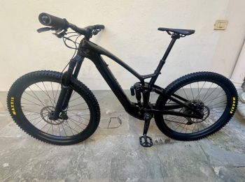 Brugt Trek Fuel EXe 9.8 2023 2023 Mountainbike — billede 6 af 17
