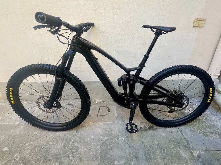 Brugt Trek Fuel EXe 9.8 2023 2023 Mountainbike — billede 6 af 17