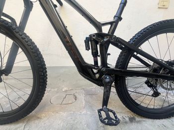Brugt Trek Fuel EXe 9.8 2023 2023 Mountainbike — billede 8 af 17