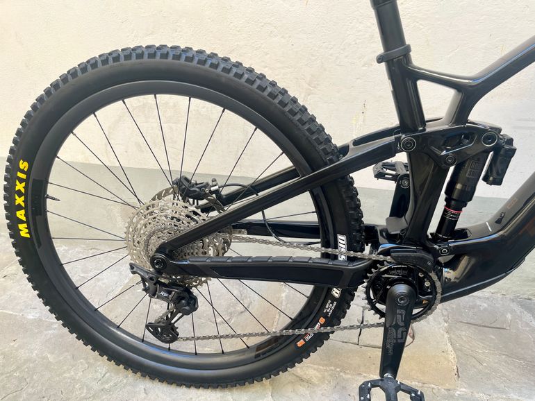 Brugt Trek Fuel EXe 9.8 2023 2023 Mountainbike — billede 4 af 17