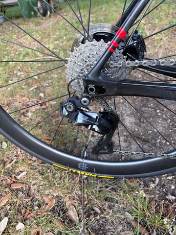 Używany Factor O2 VAM 2021 Road & Gravel — zdjęcie 4 z 7