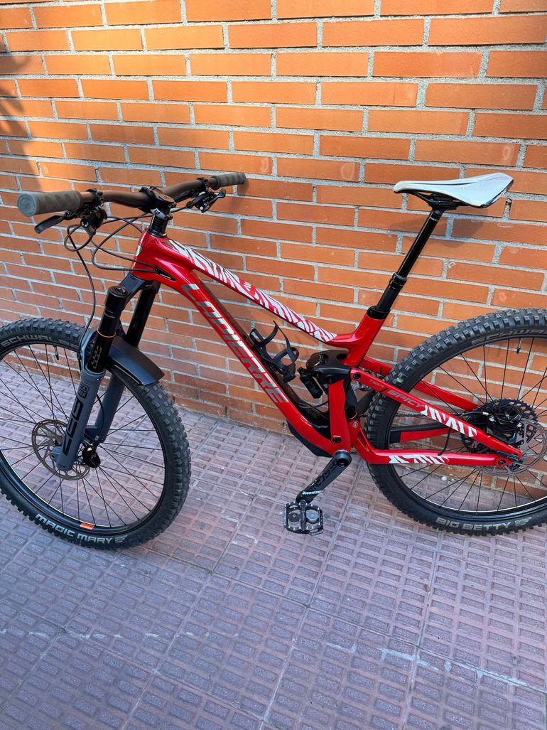 Tweedehands Lapierre Spicy CF Team 2023 Frameset 2023 Mountainbike — afbeelding 5 van 5