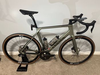Used Canyon Endurace CF SLX 8 Di2 2025 2025 Road & Gravel