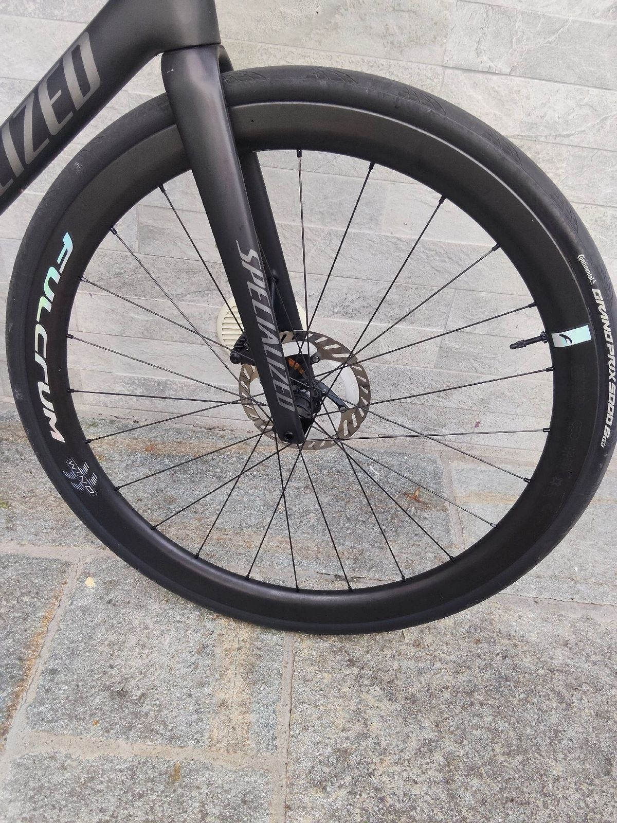 Specialized Tarmac SL7 Comp - Shimano 105 Di2 2024 | buycycle