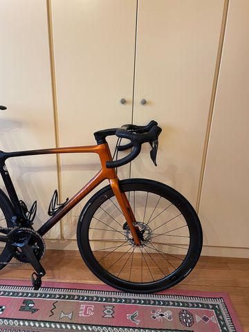 Używany Giant TCR Advanced Pro Disc 0 Ultegra Di2 2022 2022 Road & Gravel