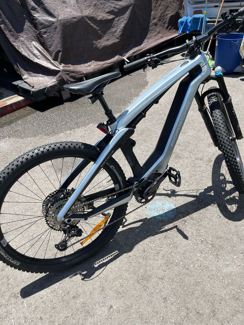 Used Porsche Custom Shimano Deore XT Di2 2023 MTB
