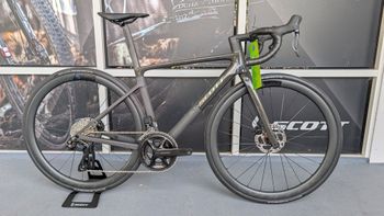 Used Scott Addict RC 30 2026 2026 Road & Gravel