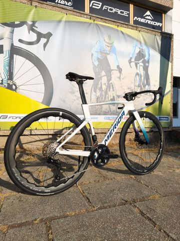 Used Merida REACTO 5000 2027 2027 Road & Gravel, White — image 3 of 5