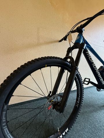 Używany Mondraker RAZE R 2024 2024 Mountainbike — zdjęcie 5 z 8