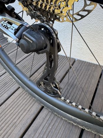 Gebrauchtes Giant Revolt Shimano GRX 2023 Road & Gravel, Blau — Bild 10 von 12