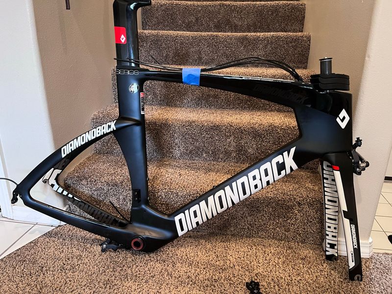 Used Diamondback Serios F 2017 Frameset 2017 Road & Gravel, Black — image 2 of 9