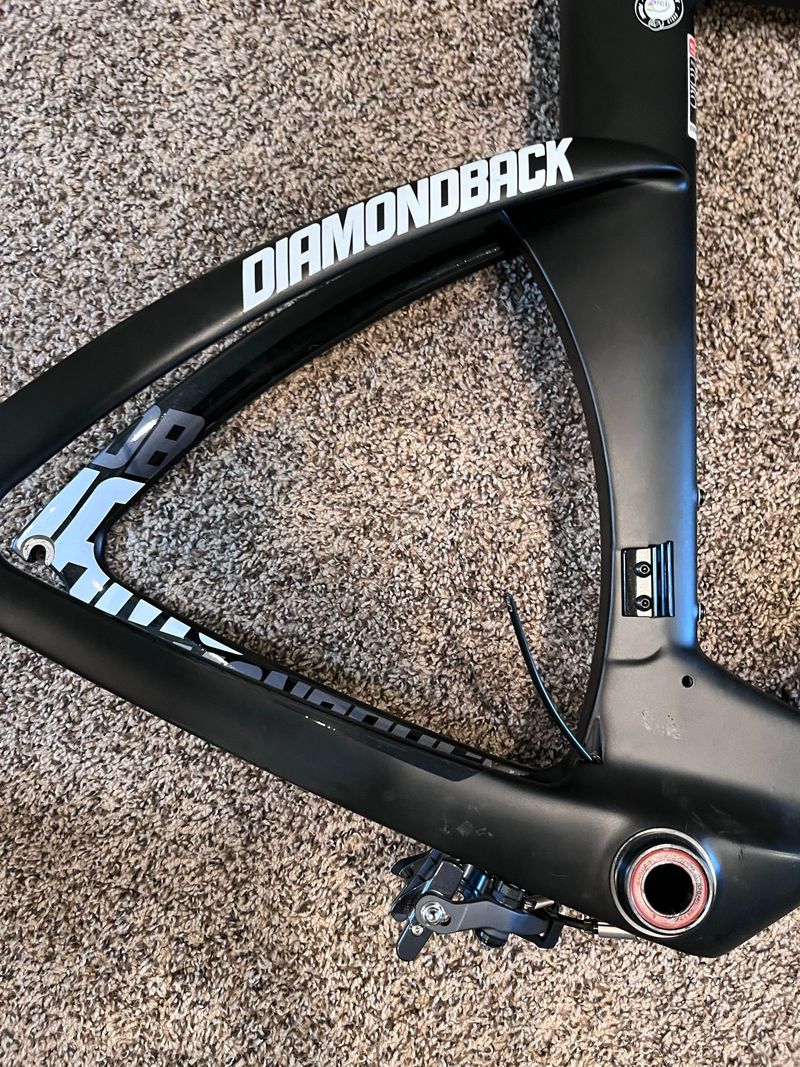 Used Diamondback Serios F 2017 Frameset 2017 Road & Gravel, Black — image 4 of 9