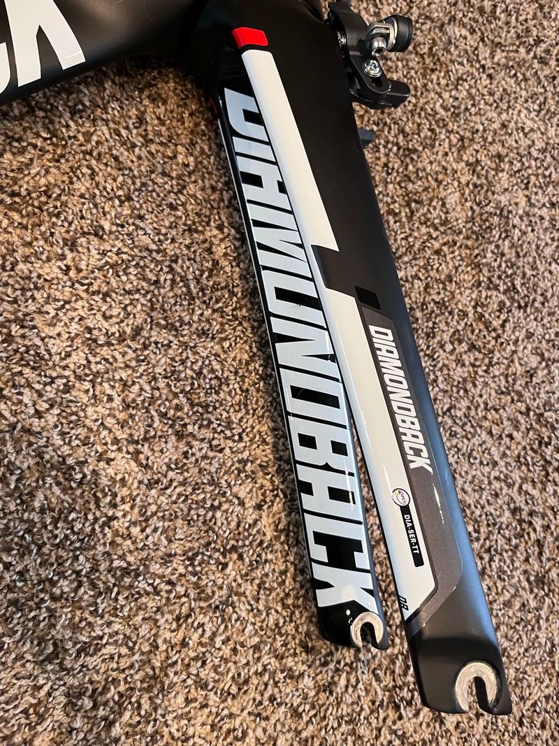 Used Diamondback Serios F 2017 Frameset 2017 Road & Gravel, Black — image 6 of 9