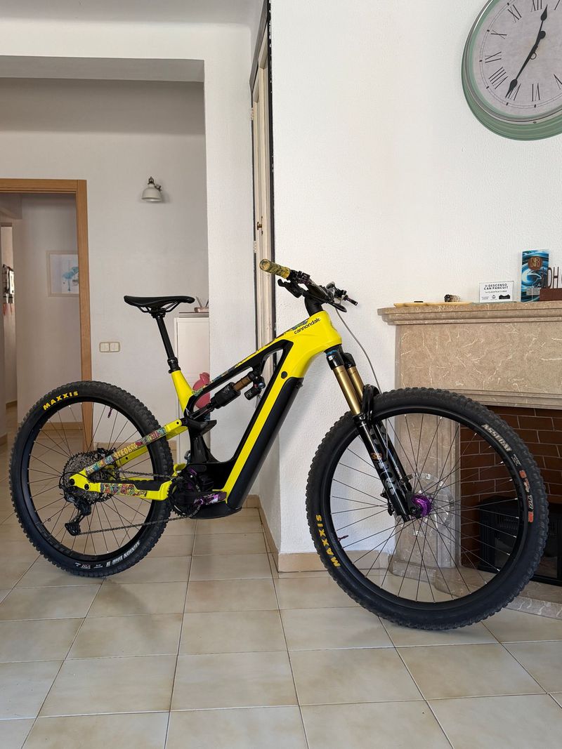 Used Cannondale Moterra Neo Carbon 2 2024 2024 MTB