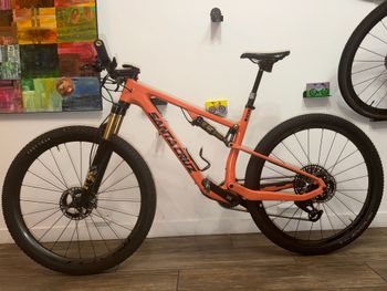 Used Santa Cruz Blur SRAM XX SL Eagle AXS (T-Type) 2023 Mountainbike, Orange — image 2 of 12