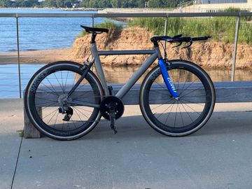 Used Guru Custom SRAM Force eTap AXS 2009 Road & Gravel