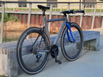 Used Guru Custom SRAM Force eTap AXS 2009 Road & Gravel, Light Gray — image 7 of 9