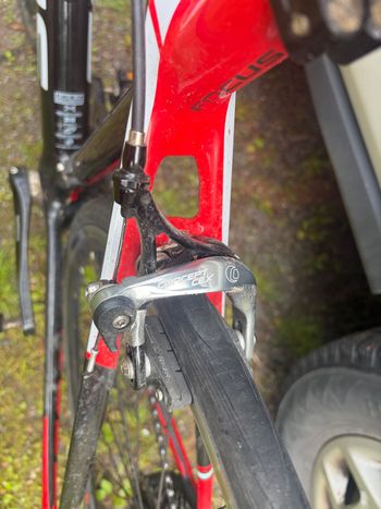 Used Focus Cayo Shimano 105 2021 Road & Gravel, Black — image 6 of 15