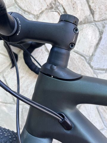 Specialized Diverge Expert 2022 2022 Road & Gravel d'occasion — image 3 sur 9