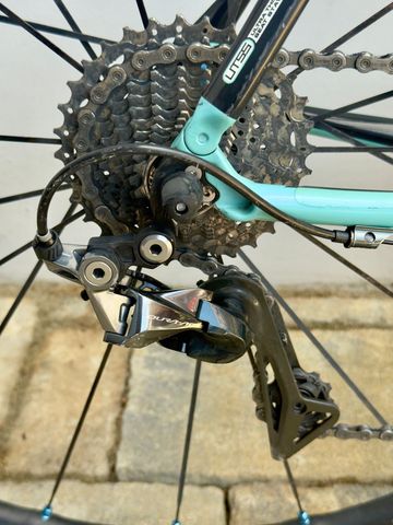 Used Bianchi Sempre pro Shimano Dura Ace 2014 Road & Gravel, Blue — image 3 of 11