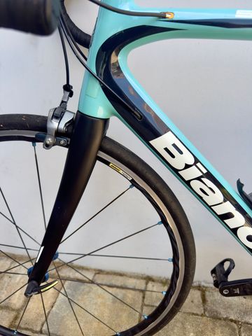 Used Bianchi Sempre pro Shimano Dura Ace 2014 Road & Gravel, Blue — image 6 of 11