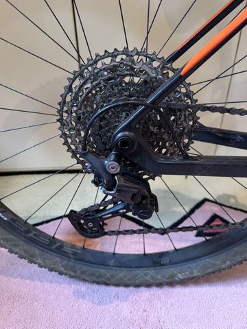 Used Olympia F1 2022 Mountainbike, White — image 3 of 6