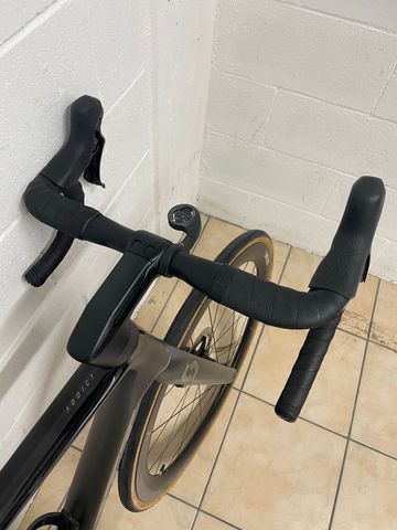 Used Scott Addict Shimano Dura Ace 2020 Road & Gravel, Light Gray — image 5 of 8