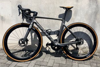 Used Scott Addict Shimano Dura Ace 2020 Road & Gravel, Light Gray — image 2 of 8