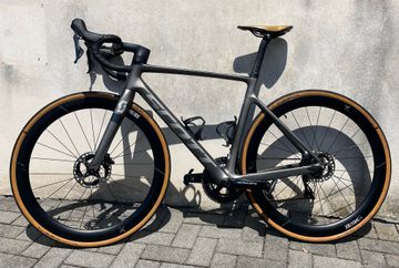 Used Scott Addict Shimano Dura Ace 2020 Road & Gravel, Light Gray — image 2 of 8