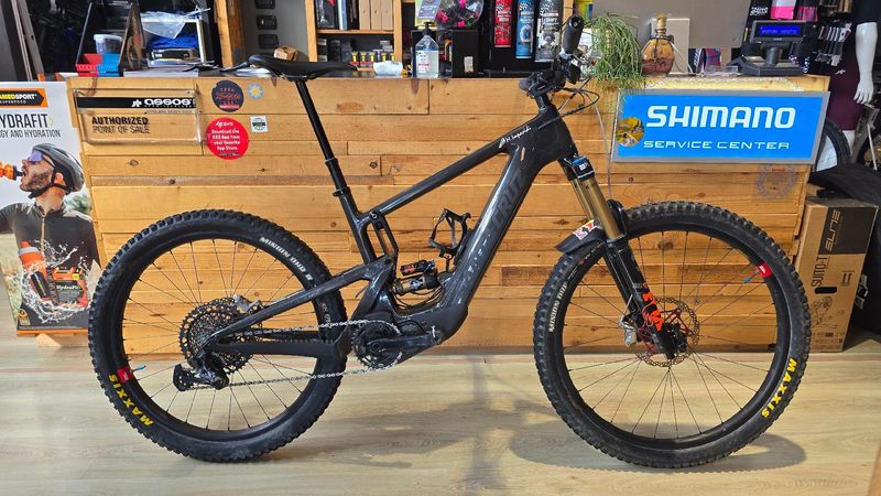 Used Santa Cruz HECKLER X01 RSV / Carbon CC / MX 2022 2022 MTB