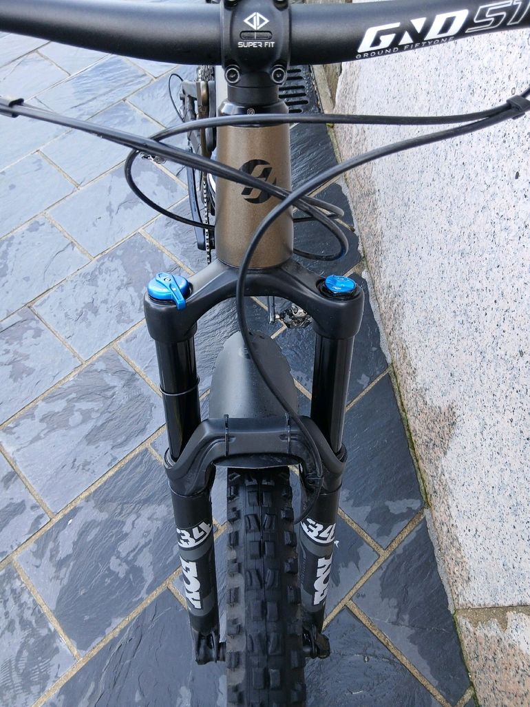 Brugt Ghost RIOT TRAIL ESSENTIAL 2025 2025 Mountainbike — billede 4 af 11