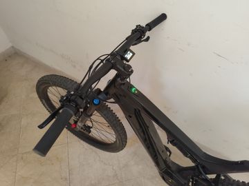 Used Canyon Neuron:ON 6 2024 2024 Mountainbike, Black, 29 — image 5 of 7