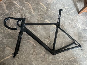Brugt Canyon Ultimate CF SL 8 Disc 2021 Frameset 2021 Road & Gravel — billede 3 af 6