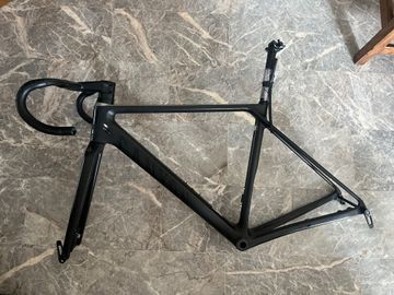 Tweedehands Canyon Ultimate CF SL 8 Disc 2021 Frameset 2021 Road & Gravel — afbeelding 3 van 6
