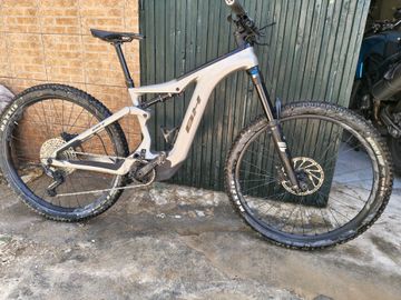 Gebrauchtes BH ATOMX LYNX PRO 9.7 2024 2024 Mountainbike, Hellgrau, 29 — Bild 1 von 12