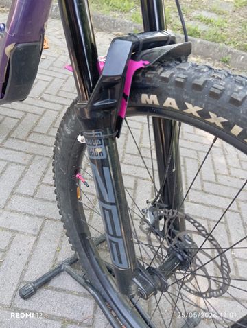 Used Cannondale Jekyll 2 2024 2024 Mountainbike, Blue, 29 — image 3 of 7