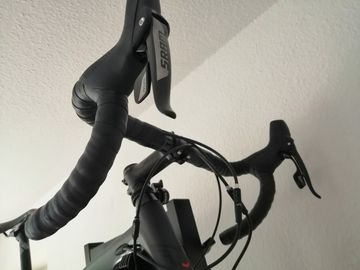 Used Felt Z4 SRAM Rival 2018 2018 Road & Gravel, Black — image 4 of 9