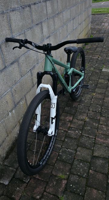 Used Canyon Stitched 720 2025 2025 Mountainbike, Green, 26 — image 3 of 6