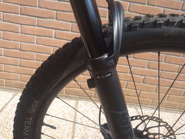 Trek Slash 8 Gen 6 2026 2026 Mountainbike usato, Blu — immagine 9 di 21