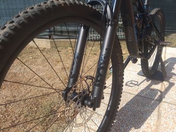 Trek Slash 8 Gen 6 2026 2026 Mountainbike usato, Blu — immagine 14 di 21