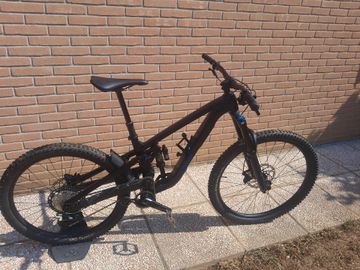 Trek Slash 8 Gen 6 2026 2026 Mountainbike usato, Blu — immagine 21 di 21