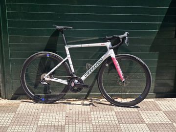 Used Cannondale SuperSix EVO Shimano Ultegra Di2 2023 Road & Gravel, White — image 1 of 7