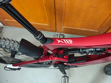 Brugt BH Bikes Xtep Lynx Carbon 8.7 2023 Mountainbike — billede 3 af 8