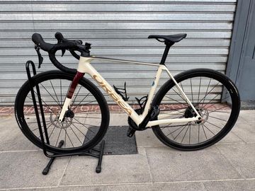 Used Orbea ORCA M30 2025 2025 Road & Gravel, White — image 2 of 6