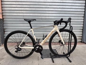 Used Orbea ORCA M30 2025 2025 Road & Gravel, White — image 1 of 6
